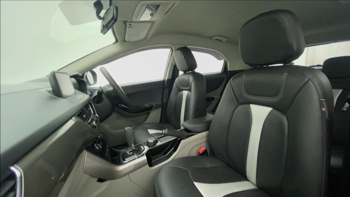2019 Tata NEXON XZA PLUS DIESEL, Diesel, Automatic, 51,615 km, Right Side Front Door Cabin