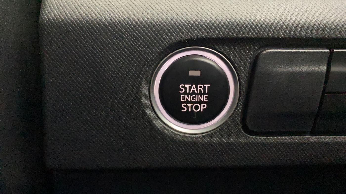 2021 Tata PUNCH CREATIVE AMT 1.2 RTN DUAL TONE, Petrol, Automatic, 43,489 km, Keyless Start/ Stop Button