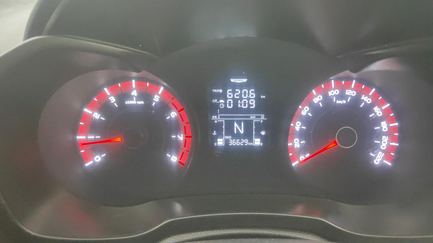 2019 Mahindra XUV300 W6 1.2 PETROL, Petrol, Manual, 36,627 km, Odometer Image