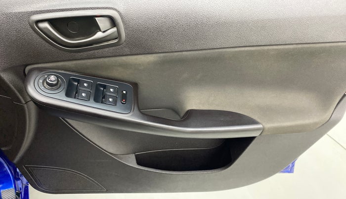 2016 Tata Zest XMS RT, Petrol, Manual, 44,478 km, Driver Side Door Panels Control