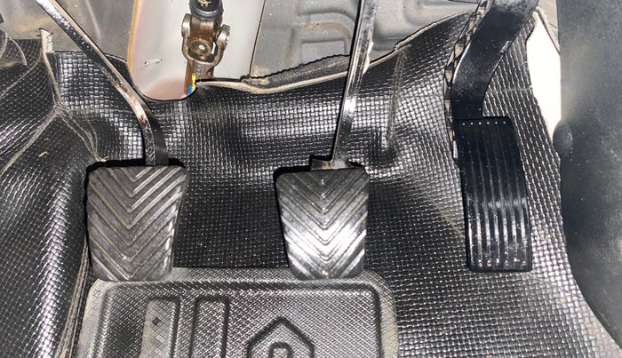 2021 KIA SONET HTX 1.5, Diesel, Manual, 75,117 km, Pedals