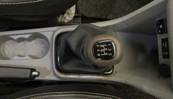 2021 Tata Tiago XT PETROL, CNG, Manual, 57,456 km, Gear Lever