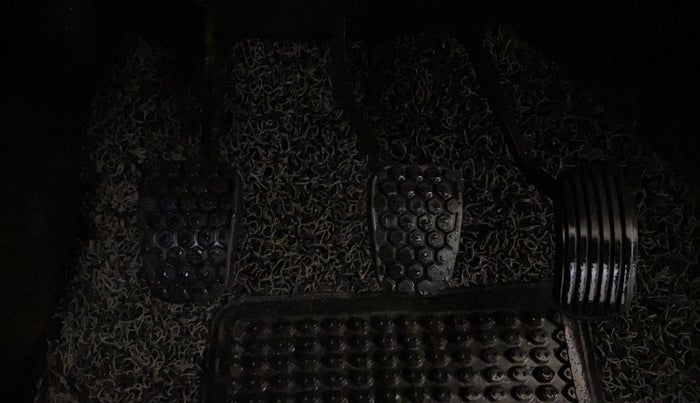 2021 Tata Tiago XT PETROL, CNG, Manual, 57,456 km, Pedals