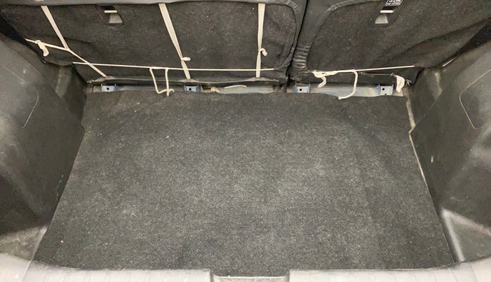 2019 Maruti Baleno DELTA PETROL 1.2, Petrol, Manual, 65,908 km, Boot Inside