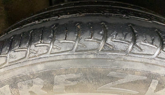 2019 Maruti Baleno DELTA PETROL 1.2, Petrol, Manual, 65,908 km, Right Rear Tyre Tread