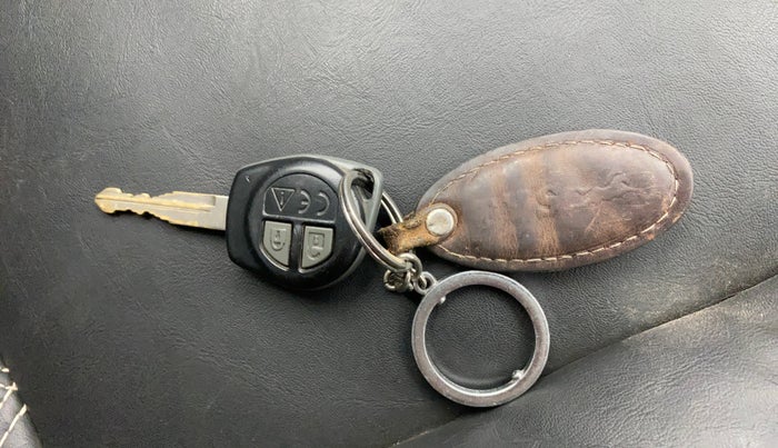 2019 Maruti Baleno DELTA PETROL 1.2, Petrol, Manual, 65,908 km, Key Close Up