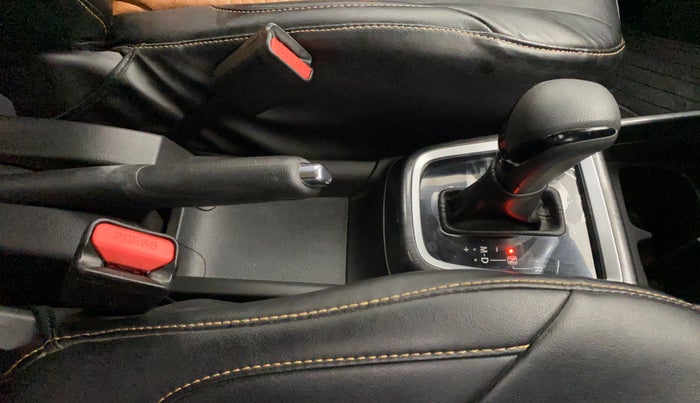 2018 Maruti Swift ZDI AMT, Diesel, Automatic, 63,797 km, Gear Lever