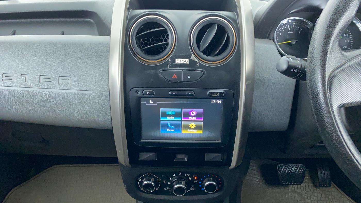 2017 Renault Duster RXS CVT 106 PS, Petrol, Automatic, 49,600 km, Air Conditioner