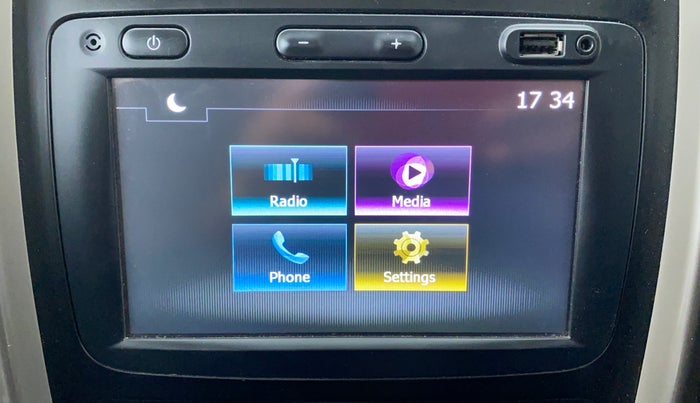 2017 Renault Duster RXS CVT 106 PS, Petrol, Automatic, 49,600 km, Infotainment System