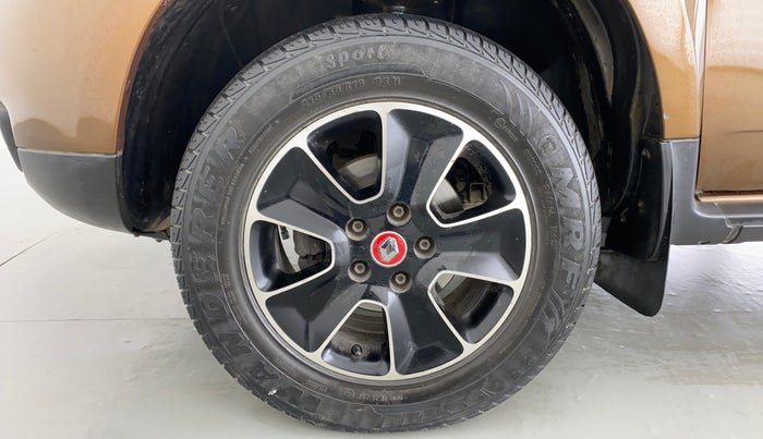 2017 Renault Duster RXS CVT 106 PS, Petrol, Automatic, 49,600 km, Left Front Wheel
