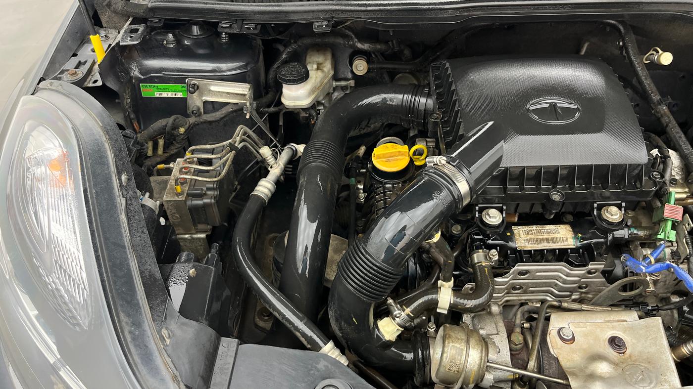 2019 Tata NEXON XZA PLUS PETROL, Petrol, Automatic, 44,994 km, Engine View - Right
