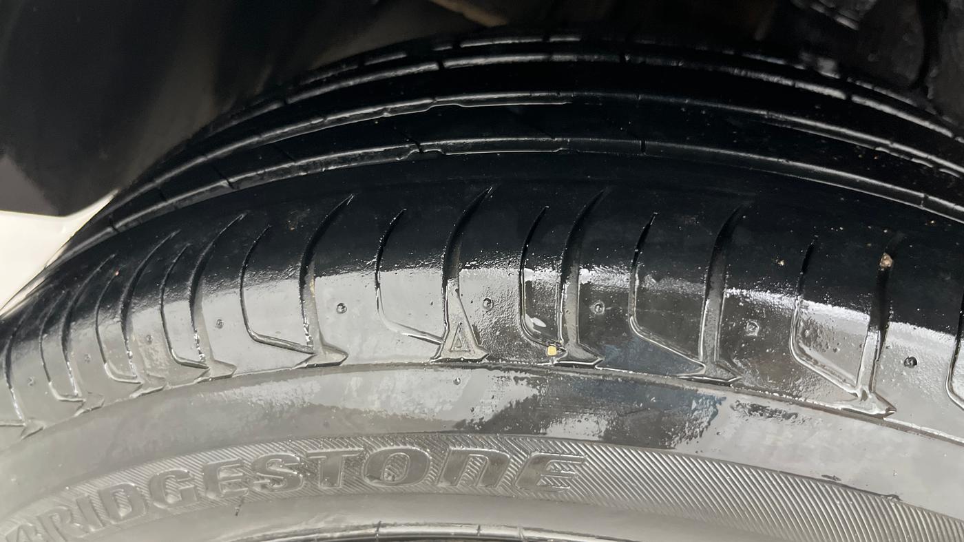 2019 Tata NEXON XZA PLUS PETROL, Petrol, Automatic, 44,994 km, Right Rear Tyre Tread