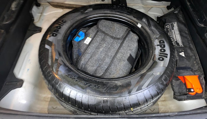 2022 Hyundai Creta SX (O) IVT 1.5 PETROL, Petrol, Automatic, 76,230 km, Spare Tyre