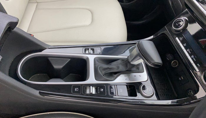 2022 Hyundai Creta SX (O) IVT 1.5 PETROL, Petrol, Automatic, 76,230 km, Gear Lever