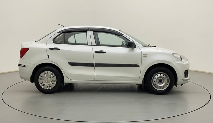 2017 Maruti Dzire LXI, CNG, Manual, 32,849 km, Right Side View
