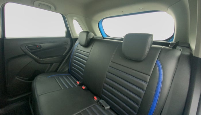 2017 Maruti Vitara Brezza VDI OPT, Diesel, Manual, 83,652 km, Right Side Rear Door Cabin