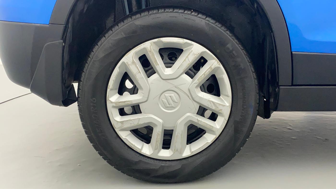 2017 Maruti Vitara Brezza VDI OPT, Diesel, Manual, 83,652 km, Right Rear Wheel