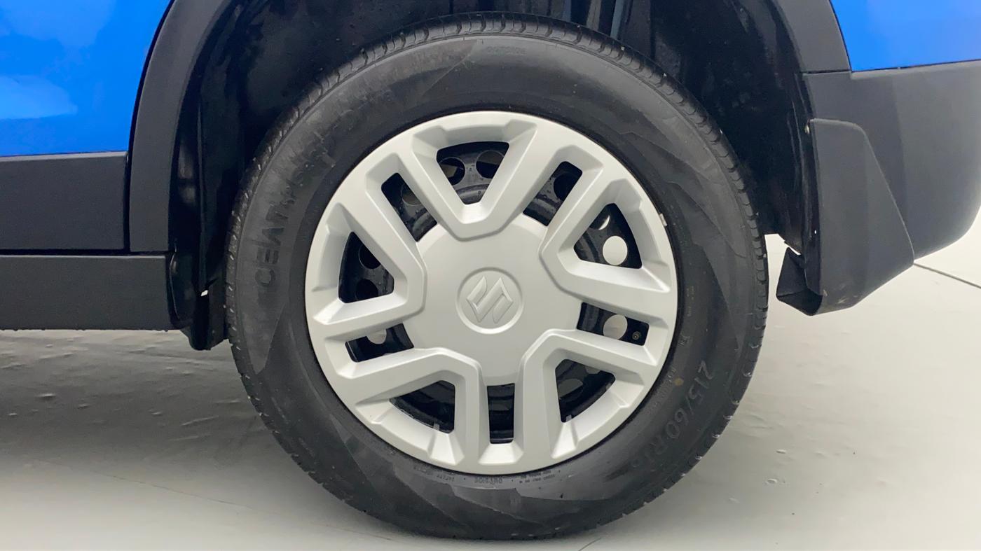 2017 Maruti Vitara Brezza VDI OPT, Diesel, Manual, 83,652 km, Left Rear Wheel