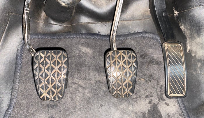 2019 Ford New Figo TITANIUM 1.2 PETROL MT, Petrol, Manual, 37,736 km, Pedals