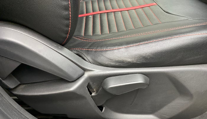 2019 Ford New Figo TITANIUM 1.2 PETROL MT, Petrol, Manual, 37,736 km, Driver Side Adjustment Panel
