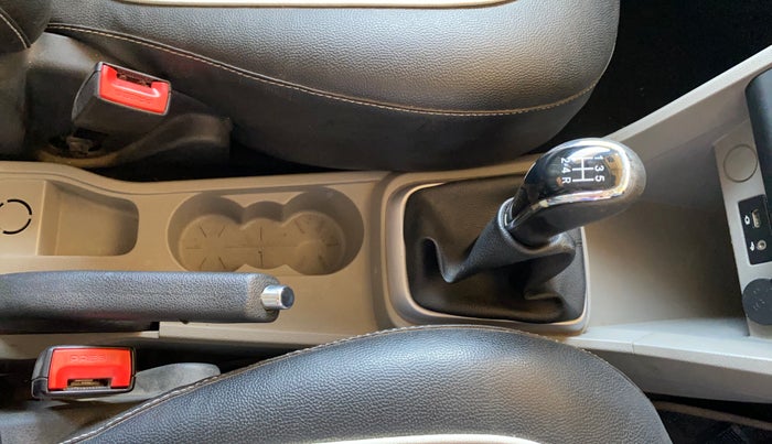 2017 Tata Tiago XT PETROL, Petrol, Manual, 40,417 km, Gear Lever