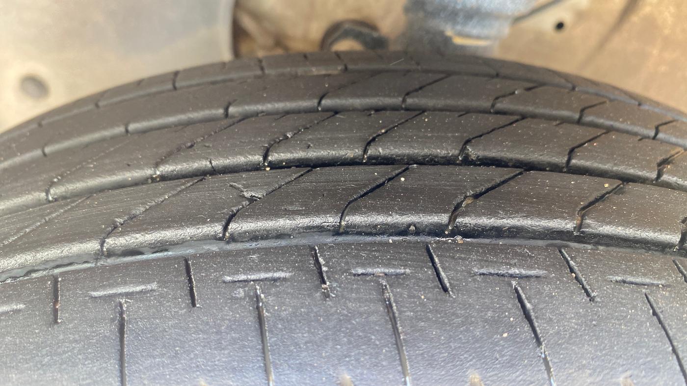 2018 Maruti IGNIS DELTA 1.2, Petrol, Manual, 86,795 km, Left Front Tyre Tread
