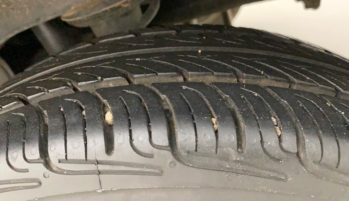 2011 Maruti Alto K10 VXI, Petrol, Manual, 87,965 km, Left Rear Tyre Tread