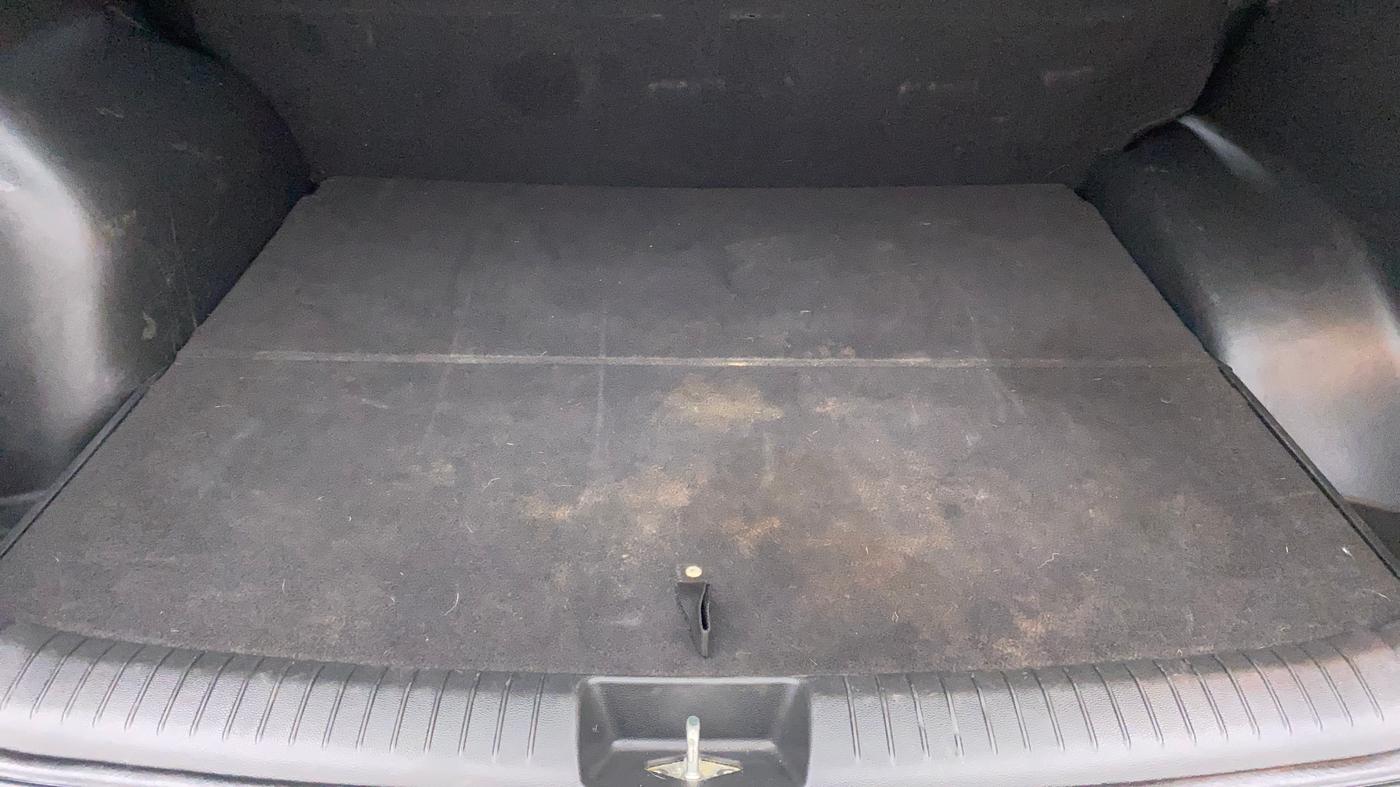 2017 Hyundai Creta E PLUS 1.6 PETROL, Petrol, Manual, 84,287 km, Boot Inside