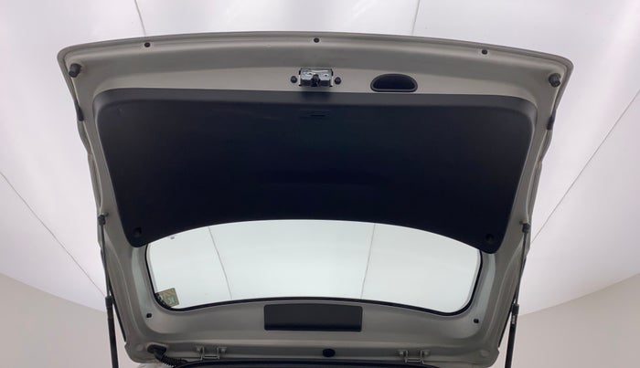 2017 Hyundai Creta E PLUS 1.6 PETROL, Petrol, Manual, 84,287 km, Boot Door Open
