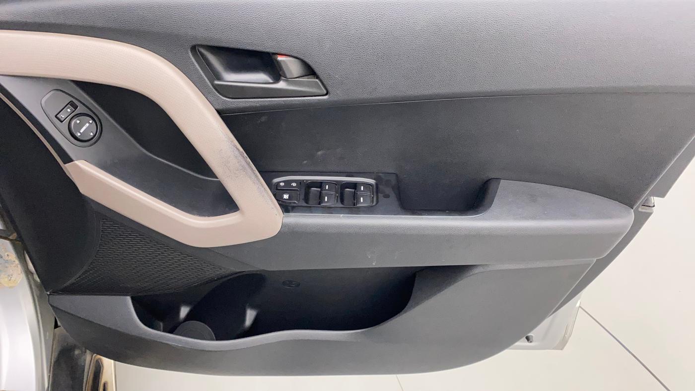 2017 Hyundai Creta E PLUS 1.6 PETROL, Petrol, Manual, 84,287 km, Driver Side Door Panels Control
