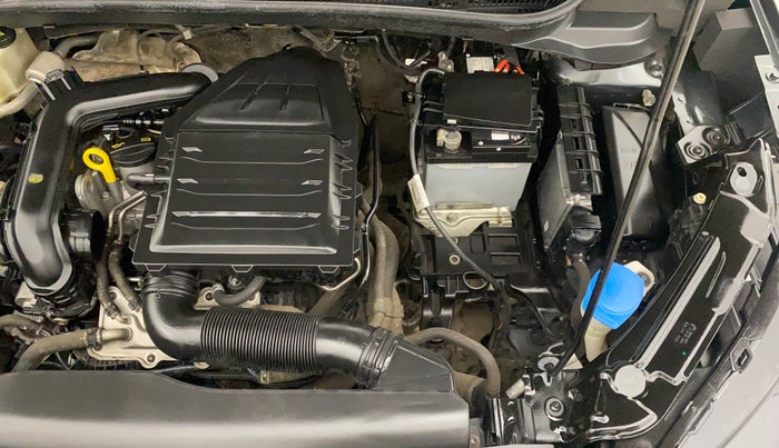 2021 Skoda KUSHAQ AMBITION 1.0L TSI MT, Petrol, Manual, 31,368 km, Engine View - Left