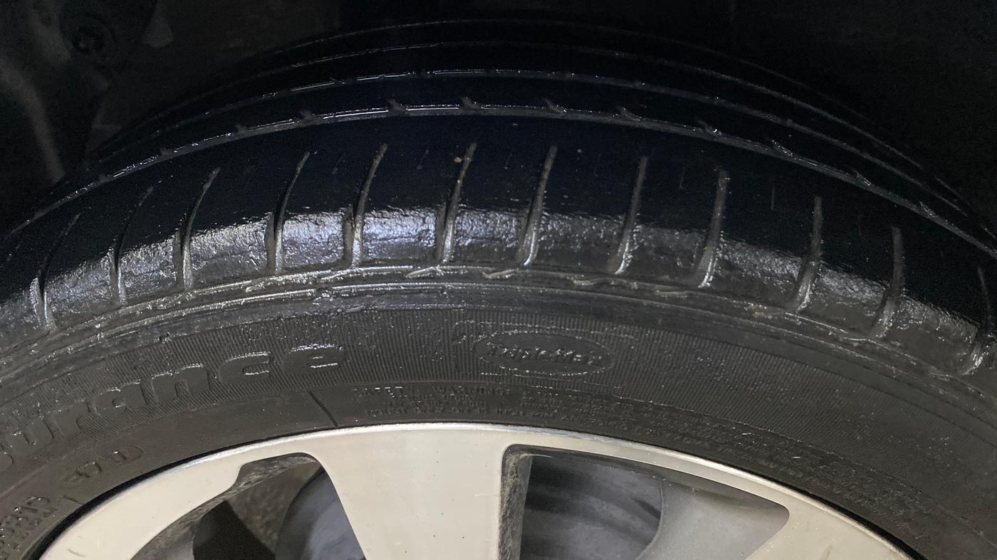 2015 Hyundai Elite i20 ASTA 1.2, Petrol, Manual, 69,413 km, Right Rear Tyre Tread