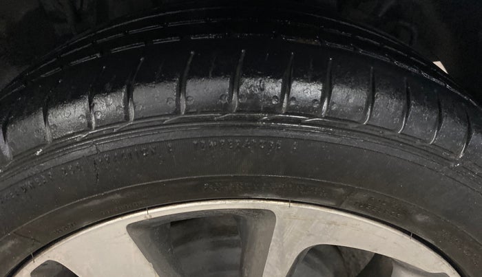 2015 Hyundai Elite i20 ASTA 1.2, Petrol, Manual, 69,413 km, Left Rear Tyre Tread