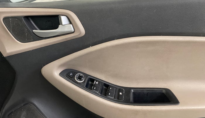 2015 Hyundai Elite i20 ASTA 1.2, Petrol, Manual, 69,413 km, Driver Side Door Panels Control