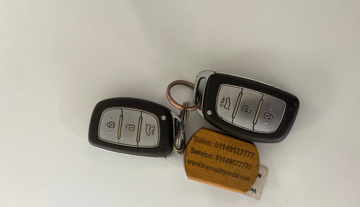 2015 Hyundai Elite i20 ASTA 1.2, Petrol, Manual, 69,413 km, Key Close Up