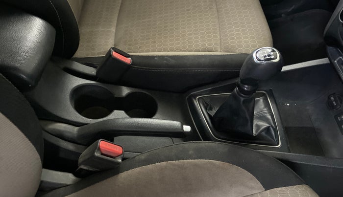 2015 Hyundai Elite i20 ASTA 1.2, Petrol, Manual, 69,413 km, Gear Lever