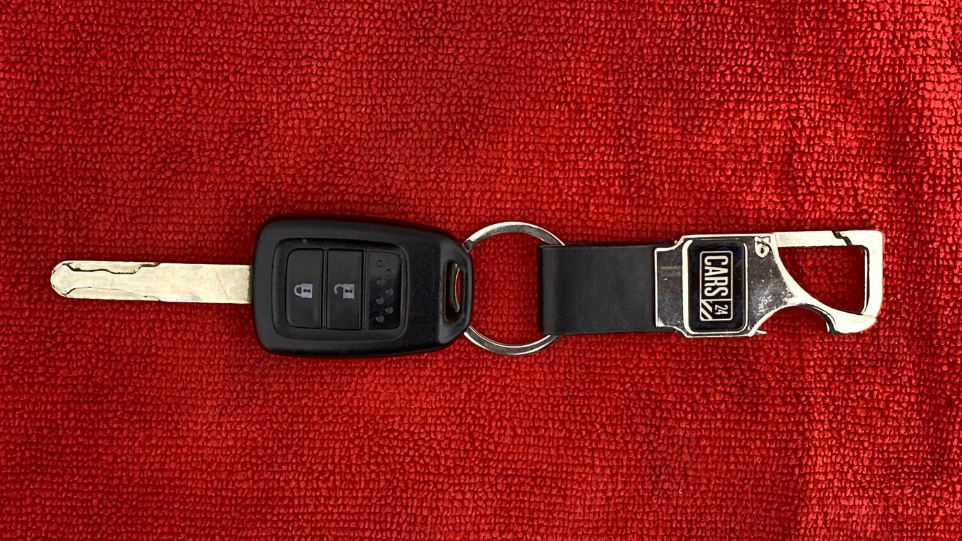2019 Honda WR-V 1.2 i-VTEC VX MT, Petrol, Manual, 26,690 km, Key Close Up