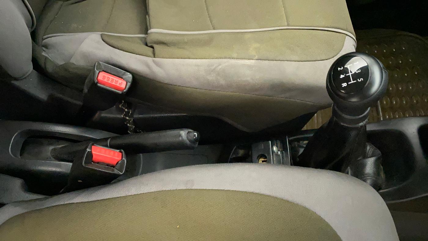 2012 Maruti Wagon R 1.0 LXI CNG, CNG, Manual, 73,573 km, Gear Lever