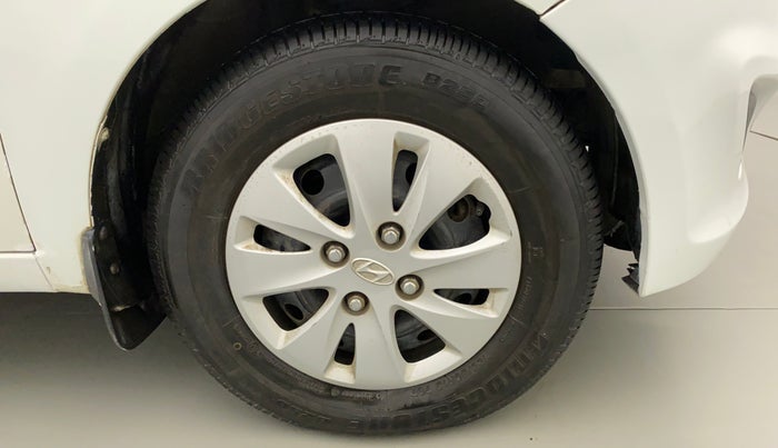 2011 Hyundai i10 SPORTZ 1.2, Petrol, Manual, 32,715 km, Right Front Wheel