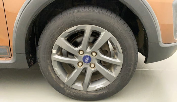 2020 Ford FREESTYLE TITANIUM 1.2 PETROL, Petrol, Manual, 11,183 km, Right Front Wheel