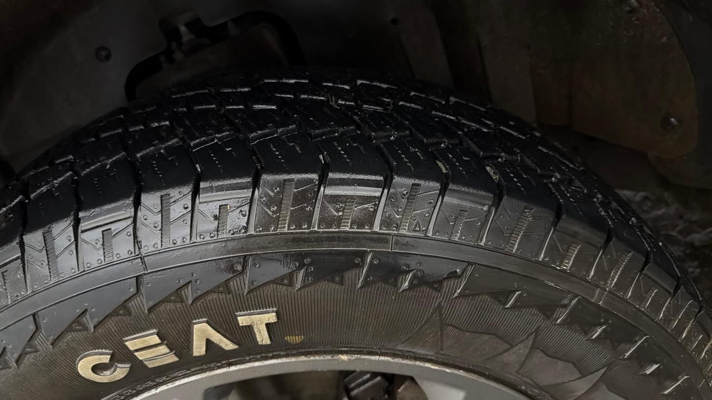 2021 Mahindra Thar LX PETROL HT 4WD AT, Petrol, Automatic, 82,466 km, Left Front Tyre Tread