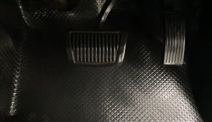 2016 Hyundai Grand i10 ASTA (O) AT 1.2 KAPPA VTVT, Petrol, Automatic, 50,366 km, Pedals