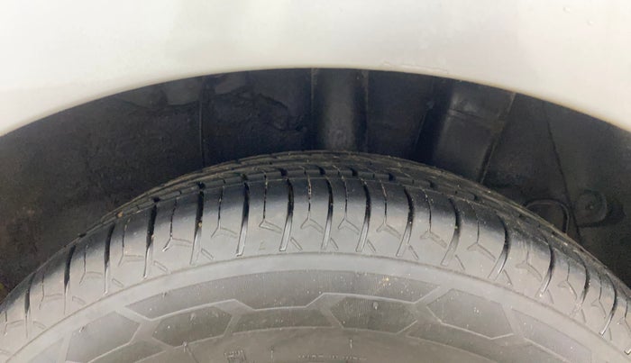 2015 Hyundai Grand i10 ASTA 1.2 KAPPA VTVT, Petrol, Manual, 68,702 km, Left Rear Tyre Tread