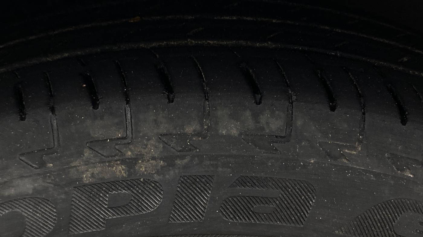 2022 Maruti Celerio VXI AMT, Petrol, Automatic, 30,189 km, Left Front Tyre Tread