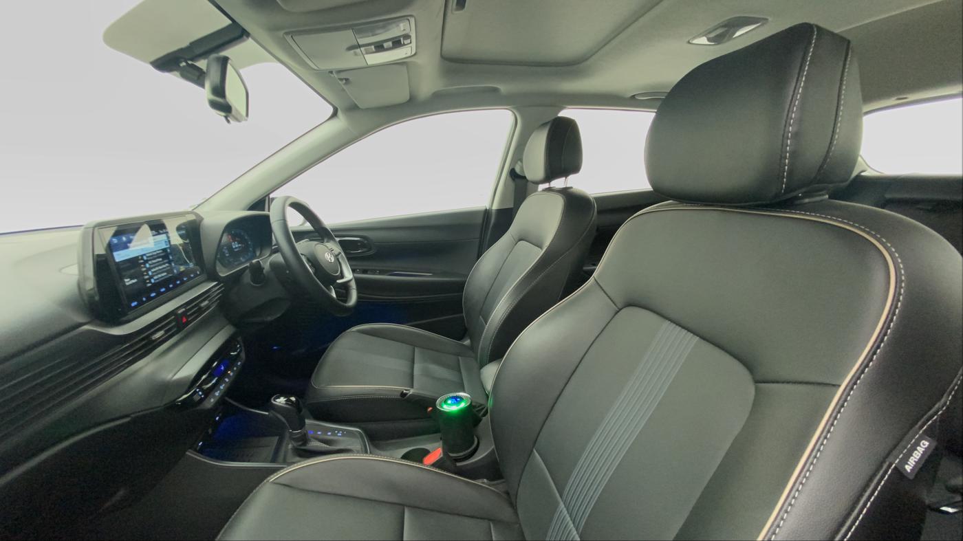 2020 Hyundai NEW I20 ASTA (O) 1.0 TURBO GDI DCT, Petrol, Automatic, 11,022 km, Right Side Front Door Cabin