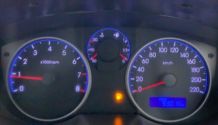 2011 Hyundai i20 MAGNA O 1.2, Petrol, Manual, 93,357 km, Odometer Image