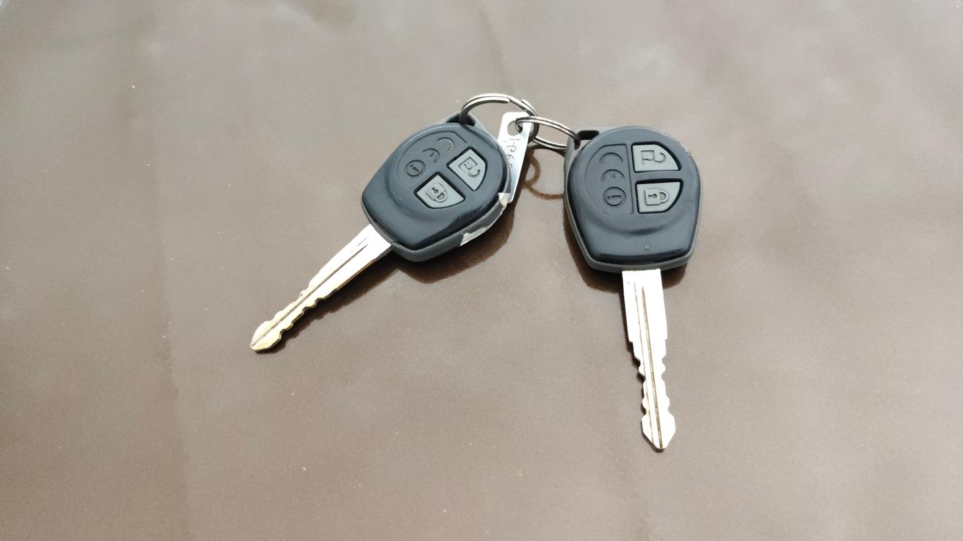 2015 Maruti Ciaz VXI+, Petrol, Manual, 94,306 km, Key Close Up