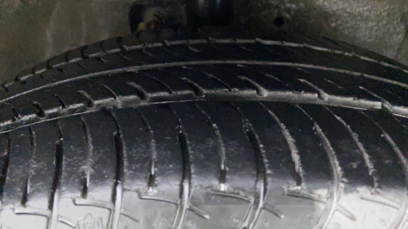 2018 Maruti Celerio VXI d, Petrol, Manual, 12,407 km, Right Front Tyre Tread