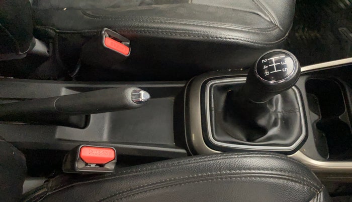 2019 Maruti IGNIS ALPHA 1.2, Petrol, Manual, 53,379 km, Gear Lever