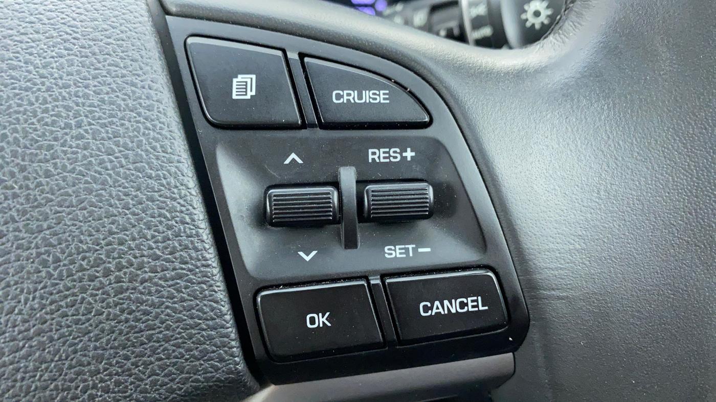 2017 Hyundai Tucson 2WD AT GL DIESEL, Diesel, Automatic, 52,124 km, Adaptive Cruise Control